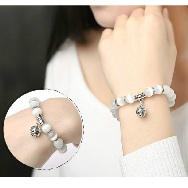 Weight Loss Magnet White Cat Eye Beads Bracelet with Lucky Pendant