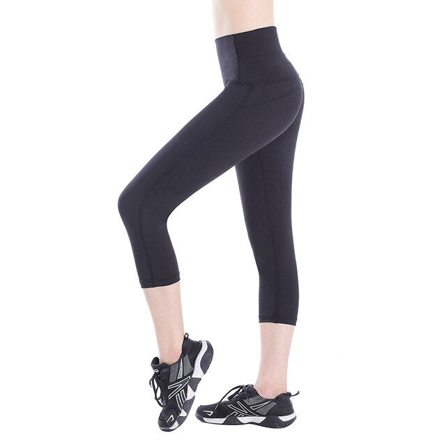 EAST HONG Women Fitness Yoga Leggings Workout Gym Sports Capri Pants With Pockets