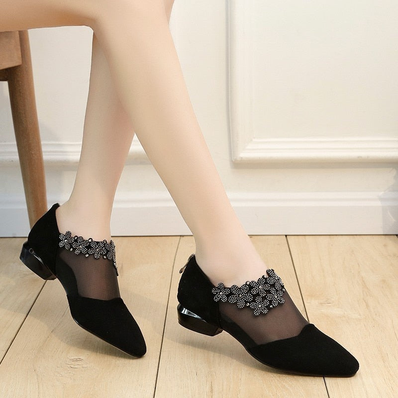 Sandals for Women 2021 Fashion Rhinestone Sandals Women Flowers Low Heel Sandals Women Mesh Plus Size Sandals Sandalias de diamantes para Mujer 2021